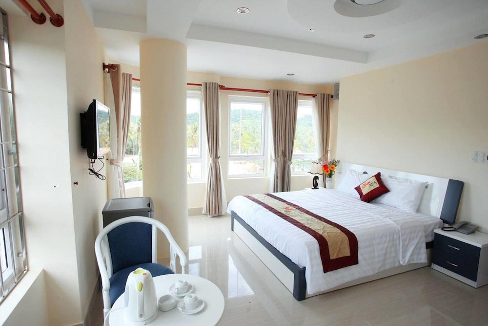Sun & Sea Hotel Duong Dong Exterior foto