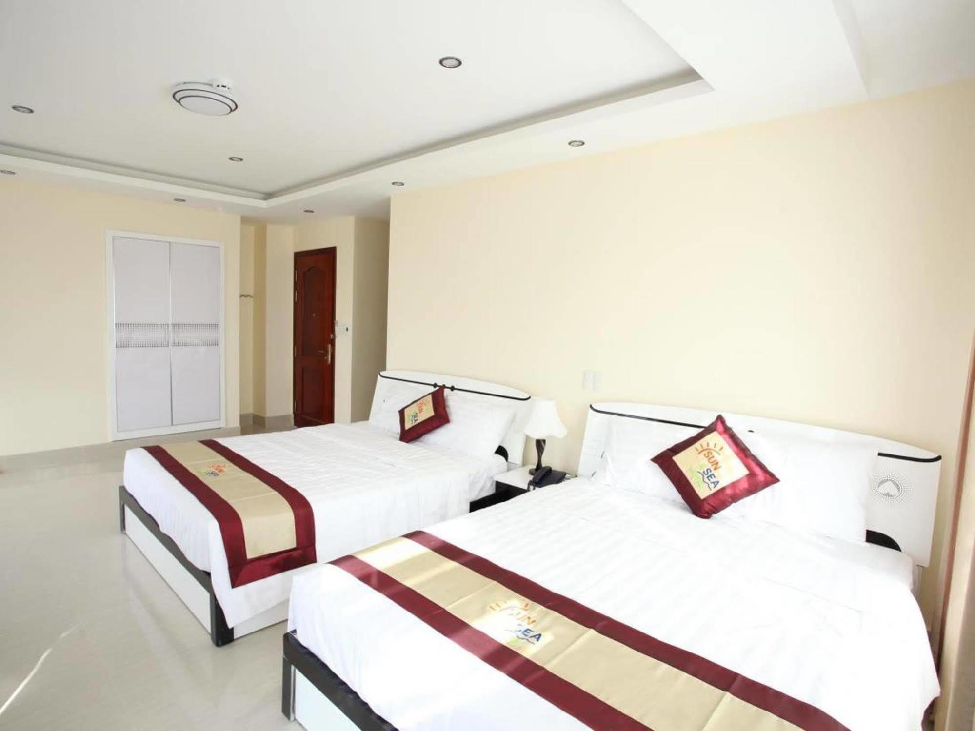 Sun & Sea Hotel Duong Dong Exterior foto