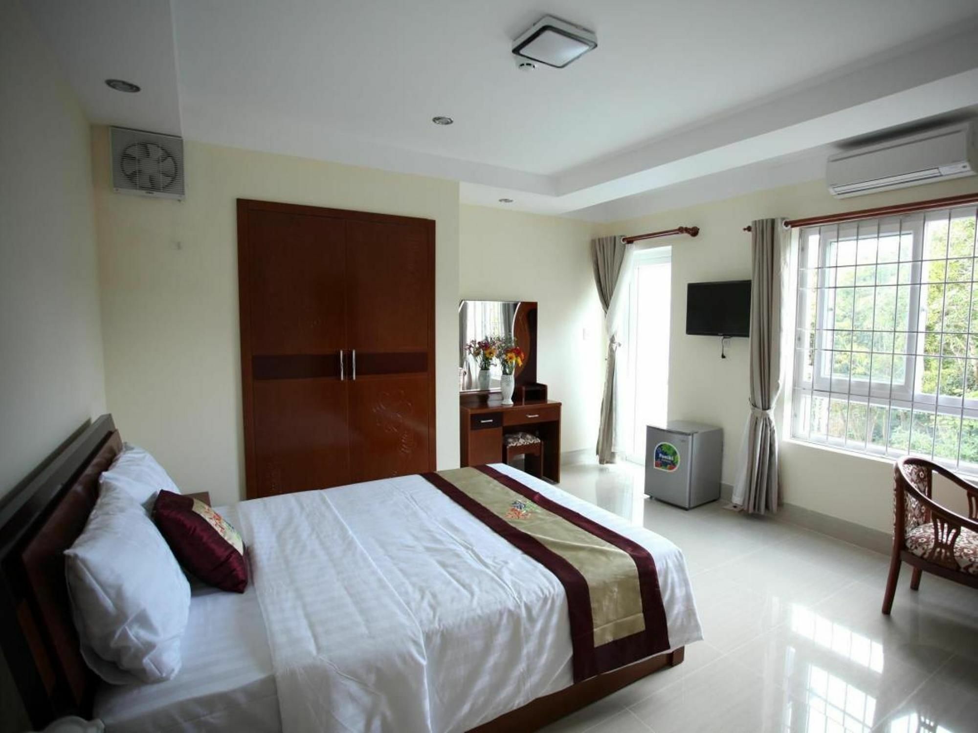 Sun & Sea Hotel Duong Dong Exterior foto