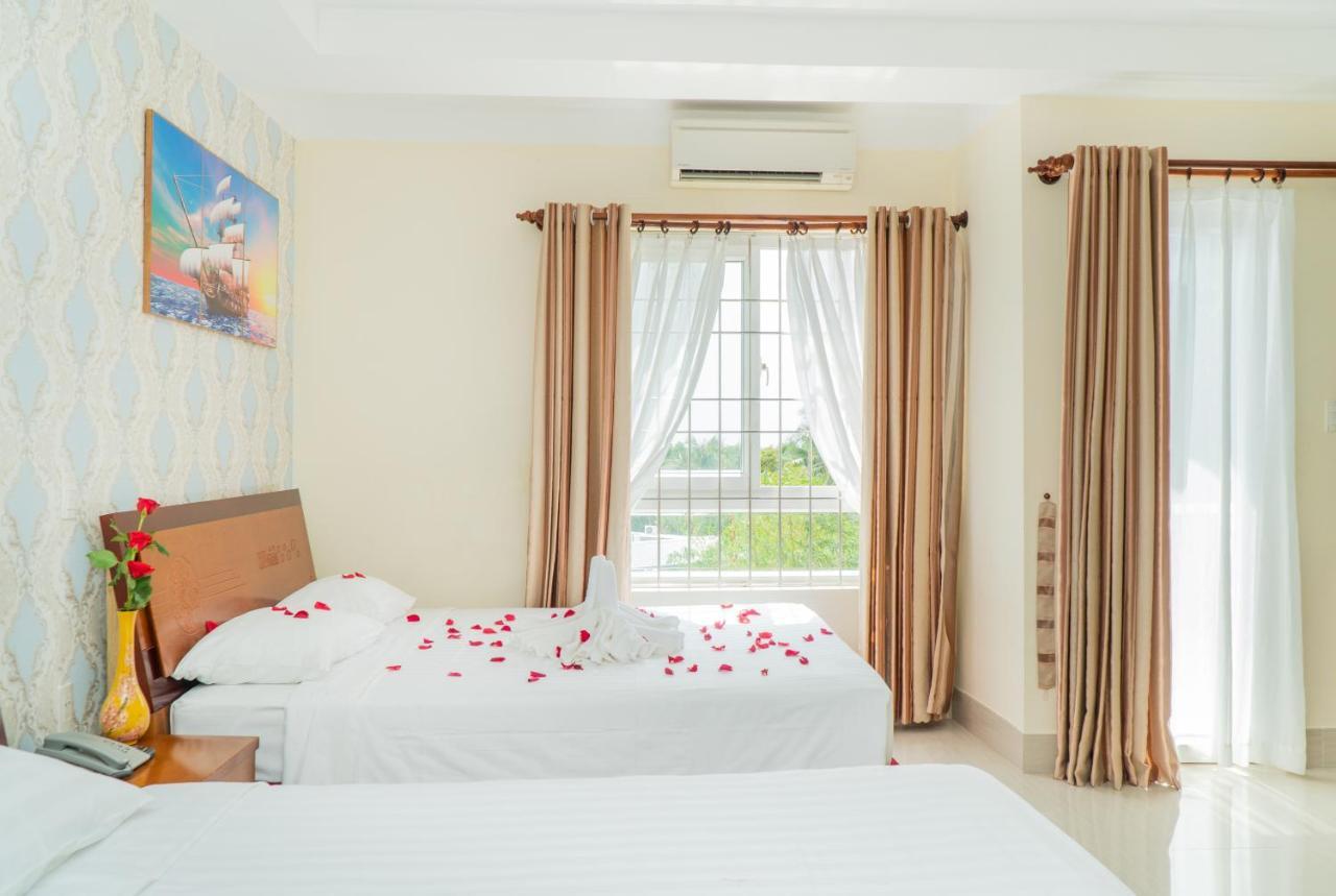 Sun & Sea Hotel Duong Dong Exterior foto